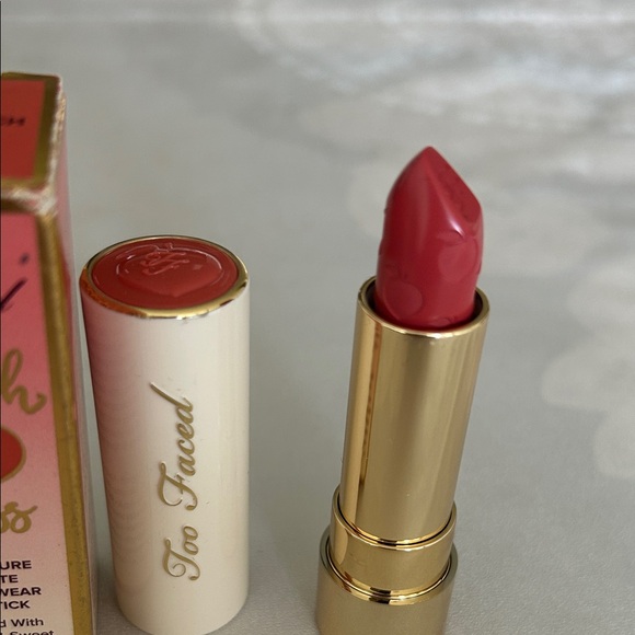 Too Faced Peach Kiss Lipstick - Vibrant Coral - Picture 6 of 8